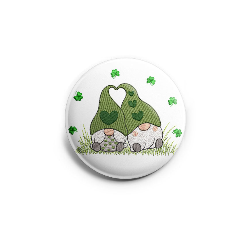 Gnomes of Love Heart Topper - - Topperswap