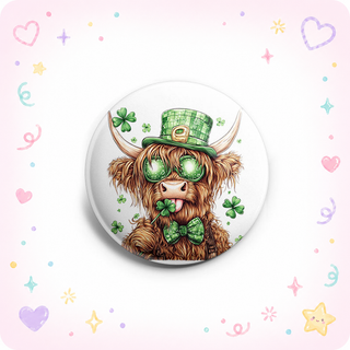 Lucky Highland Cow Topper