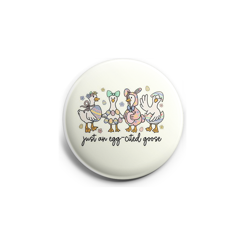 Egg-cited Goose Topper