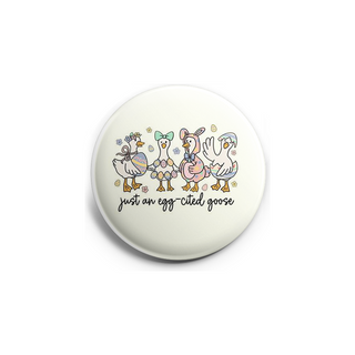 Egg-cited Goose Topper