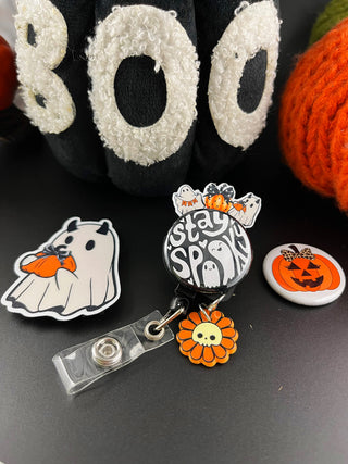 Skully Flower Charm Swapfinity Badge Reel Add-on