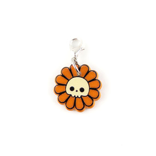Skully Flower Charm Swapfinity Badge Reel Add-on